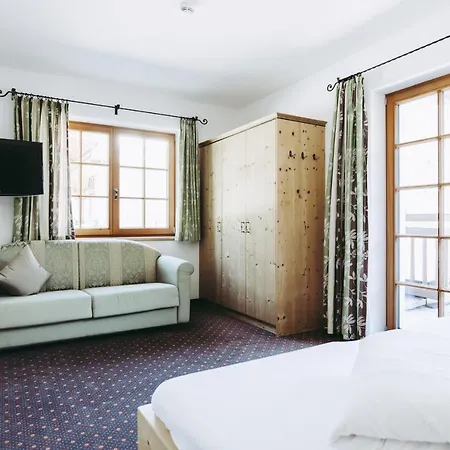 Andis Almdorf Guest house 2*