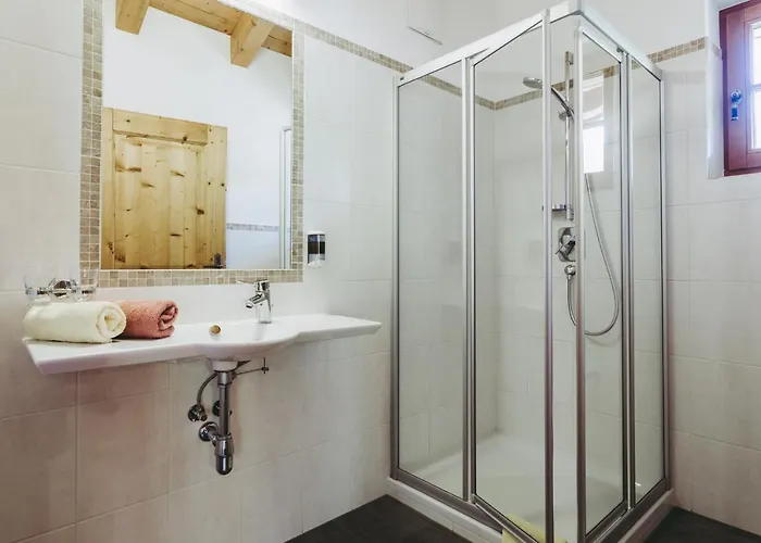 Andis Almdorf Gasthuis 2*