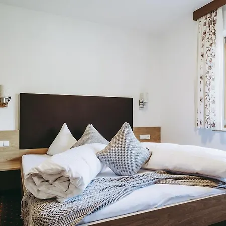 Andis Almdorf Гостевой дом 2*